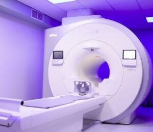 uMR680 United Imaging equipment in the San Juan MRI & CT Center, Santurce, Puerto Rico